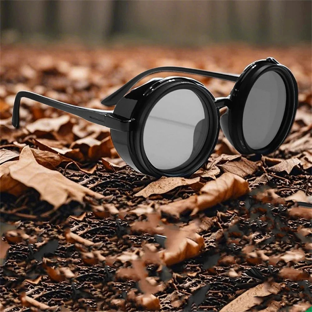 glasses with polarized lenses